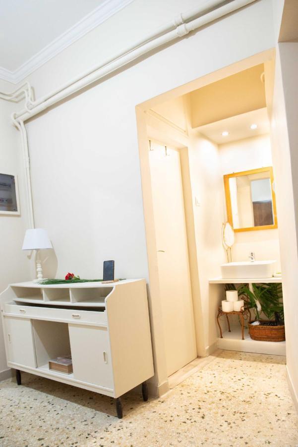Filopappou Decent Apartment Ateny Zewnętrze zdjęcie