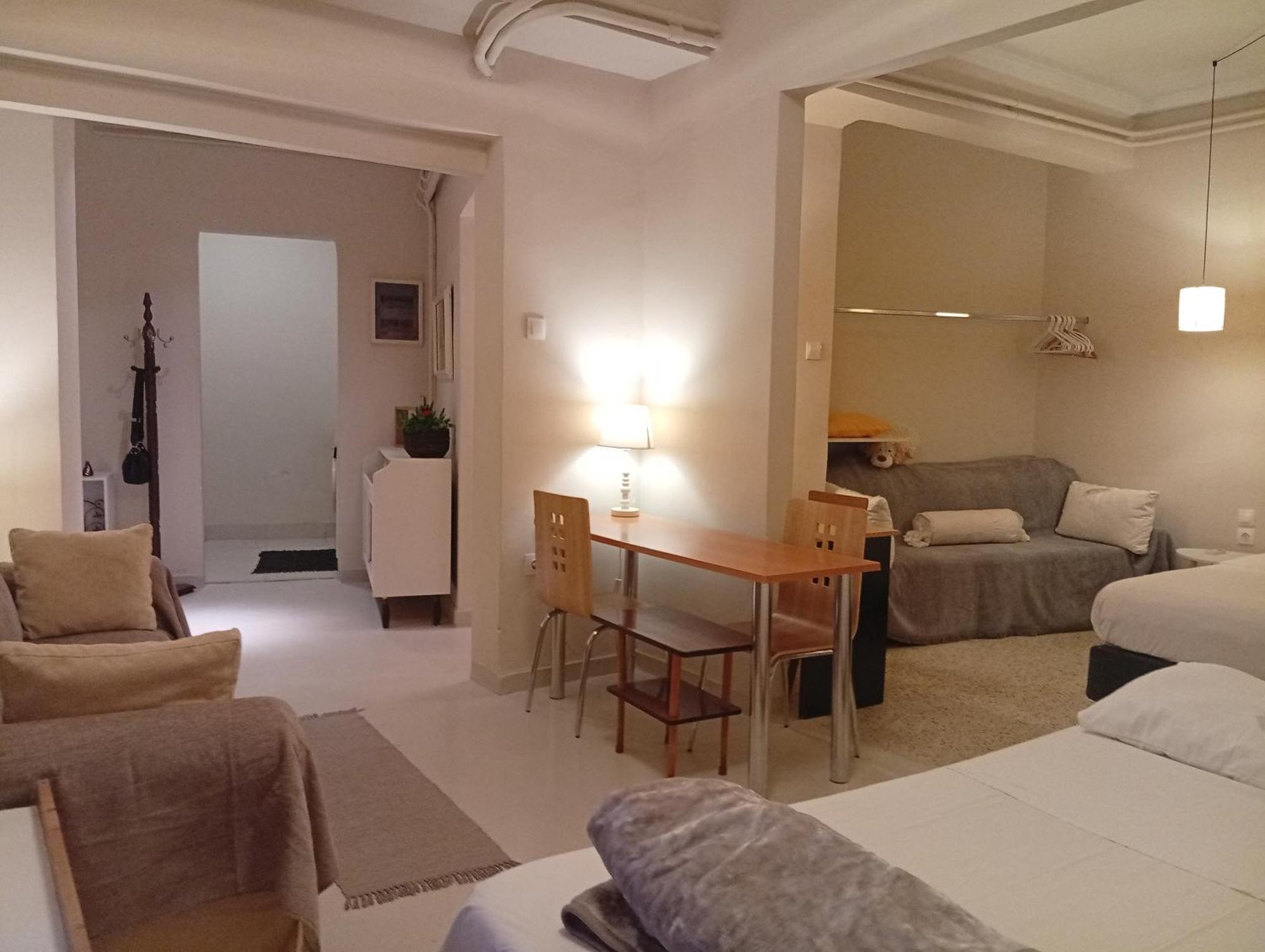 Filopappou Decent Apartment Ateny Zewnętrze zdjęcie