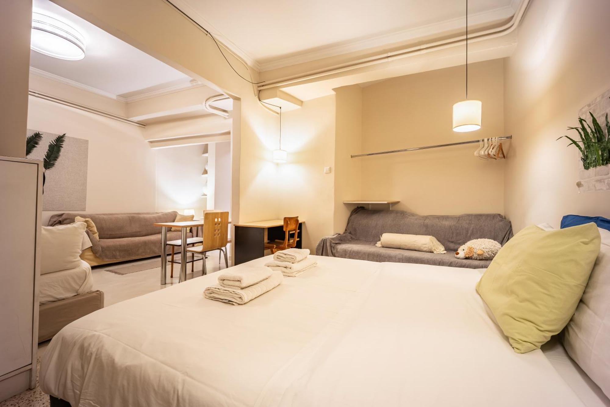 Filopappou Decent Apartment Ateny Zewnętrze zdjęcie